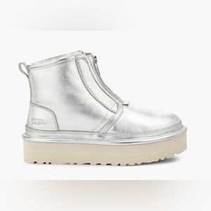Ugg Neumel Platform Zip Silver Boots. New Condition - Size 6